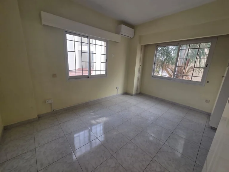 5 Bedroom House for Rent in Limassol – Kapsalos