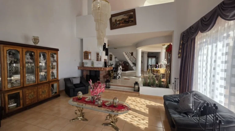 6+ Bedroom House for Sale in Famagusta – Agia Napa
