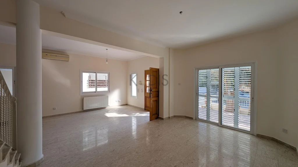 3 Bedroom House for Sale in Engomi, Nicosia District