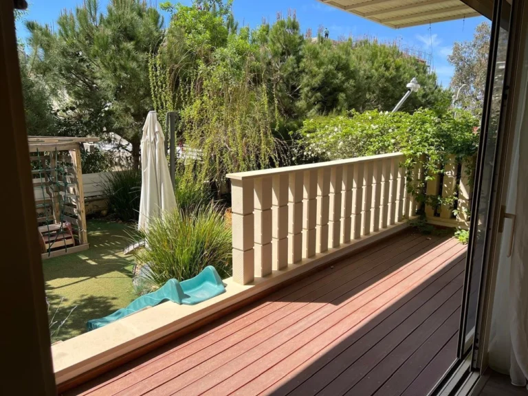 5 Bedroom House for Rent in Parekklisia Tourist Area, Limassol District