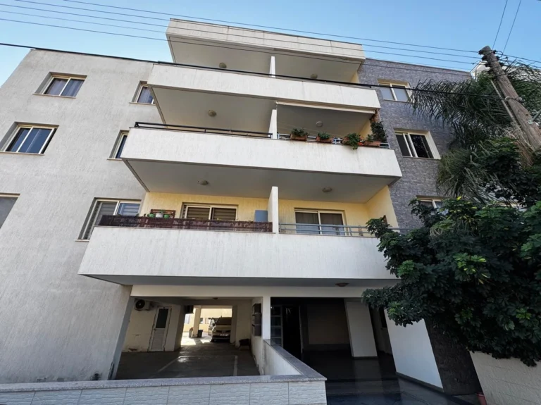 2 Bedroom Apartment for Sale in Limassol – Tsiflikoudia