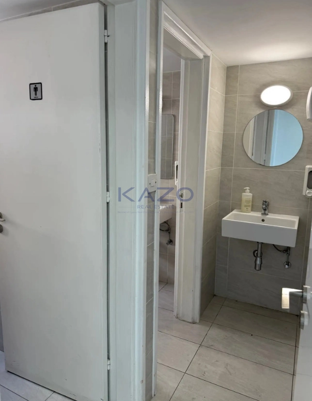 280m² Office for Rent in Limassol District