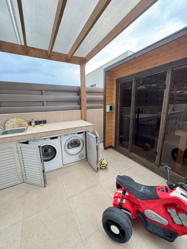 4 Bedroom House for Sale in Agia Paraskevi, Limassol District