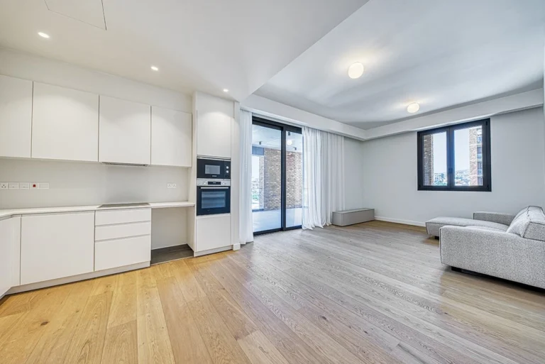 3 Bedroom Apartment for Rent in Potamos Germasogeias, Limassol District