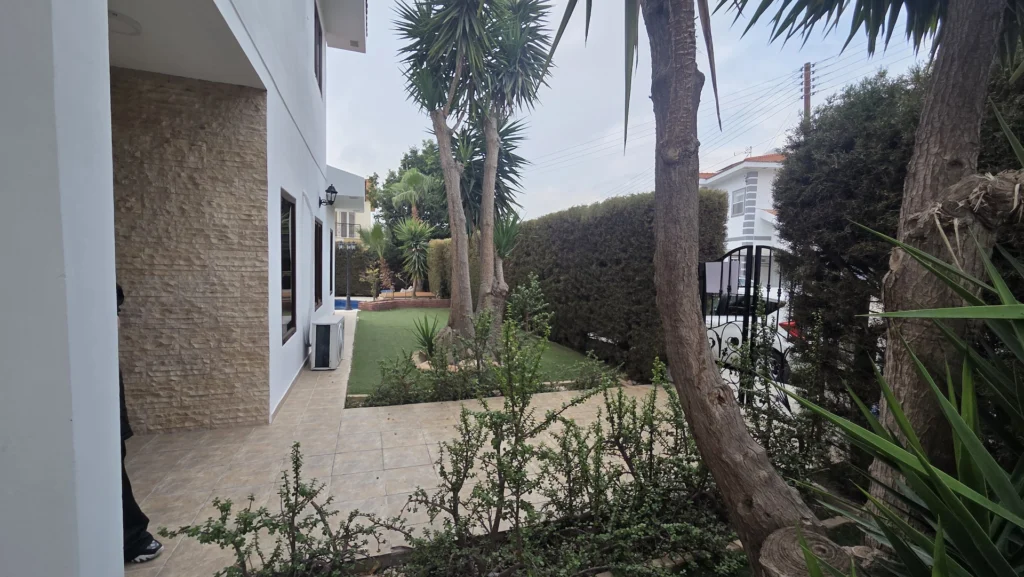 370m² House for Rent in Limassol – Agios Athanasios