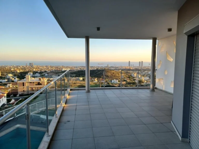 5 Bedroom House for Sale in Limassol – Mesa Geitonia