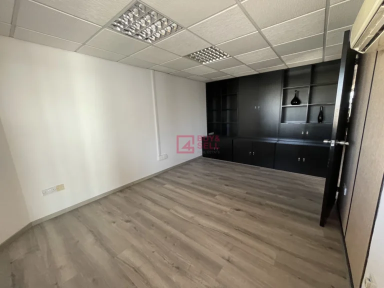 180m² Office for Rent in Limassol – Agia Zoni
