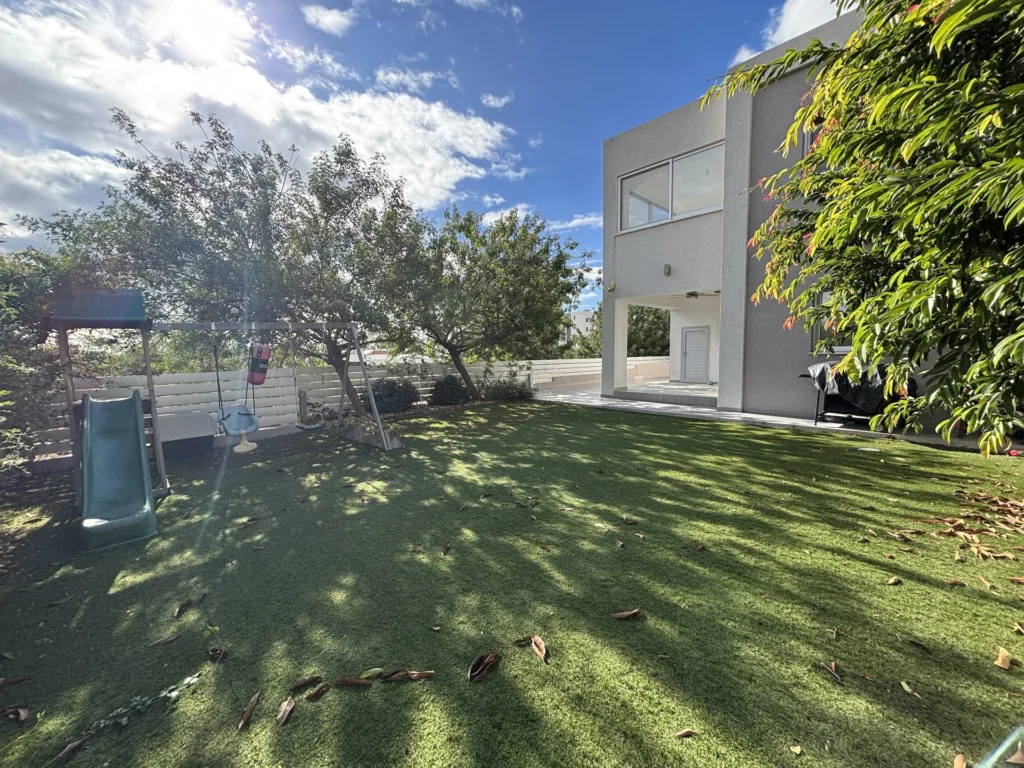 3 Bedroom House for Sale in Limassol – Agios Athanasios