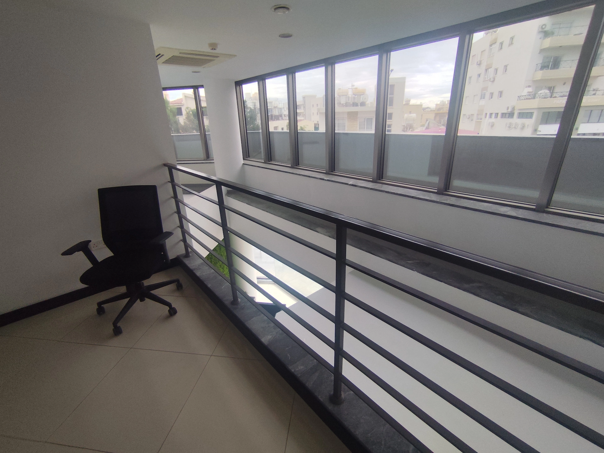 326m² Office for Rent in Limassol – Mesa Geitonia