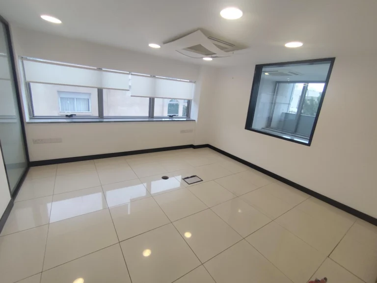 326m² Office for Rent in Limassol – Mesa Geitonia