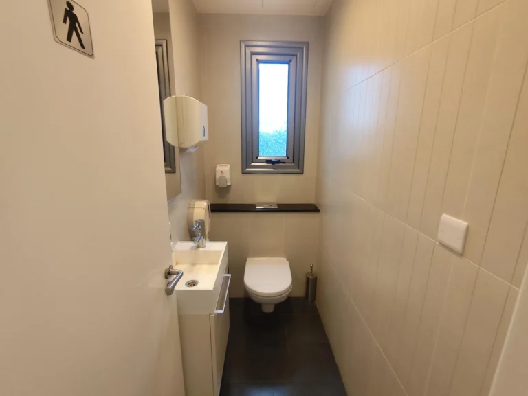 175m² Office for Rent in Limassol – Mesa Geitonia