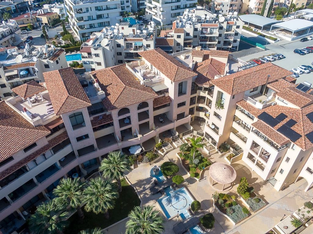 2 Bedroom House for Sale in Paphos – Agios Theodoros