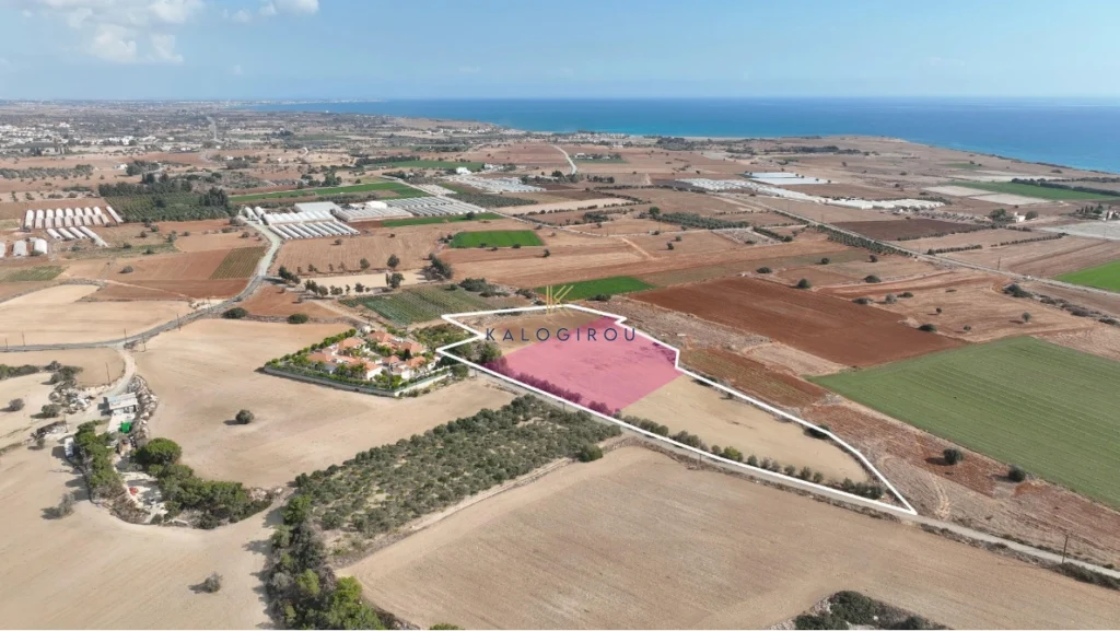 17,392m² Plot for Sale in Anafotida, Larnaca District