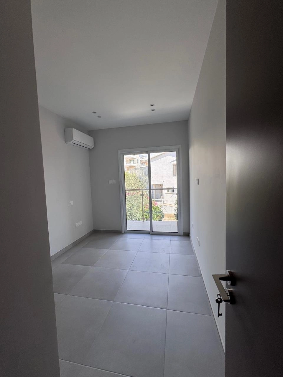 260m² Building for Rent in Limassol – Kapsalos