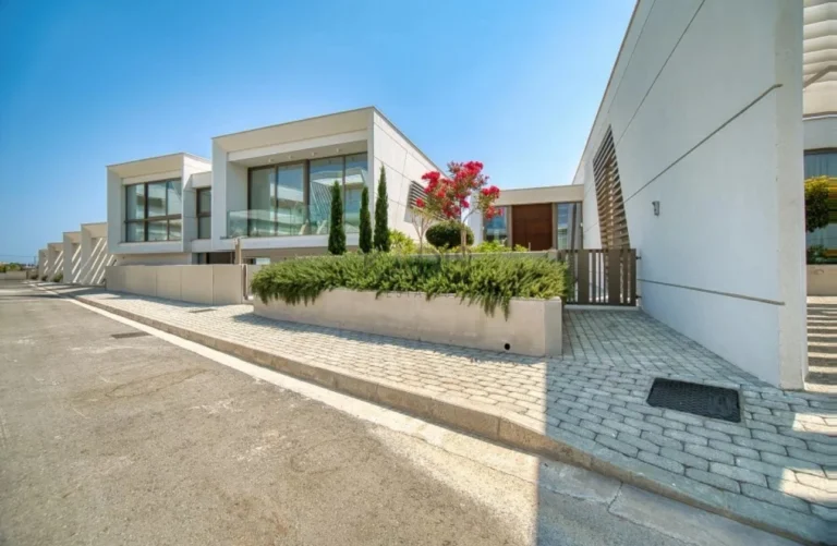 3 Bedroom House for Rent in Mouttagiaka, Limassol District