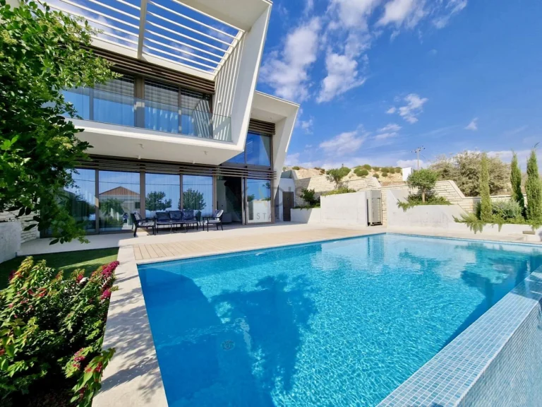 3 Bedroom House for Rent in Mouttagiaka, Limassol District