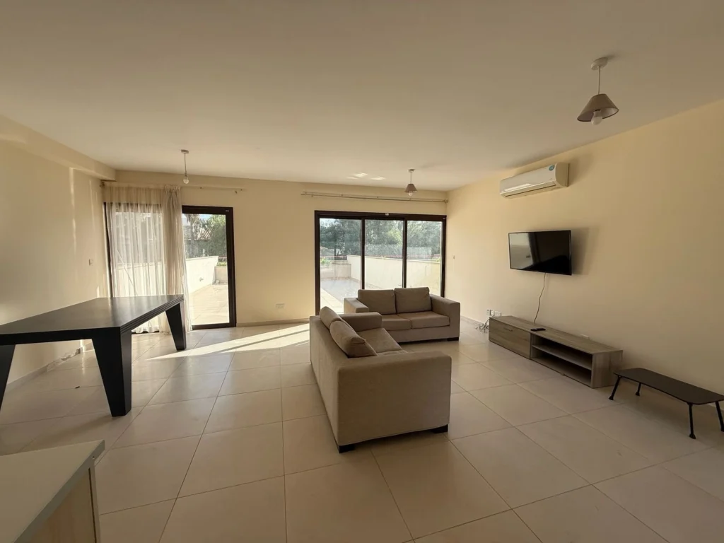 3 Bedroom House for Sale in Mouttagiaka Tourist Area, Limassol District