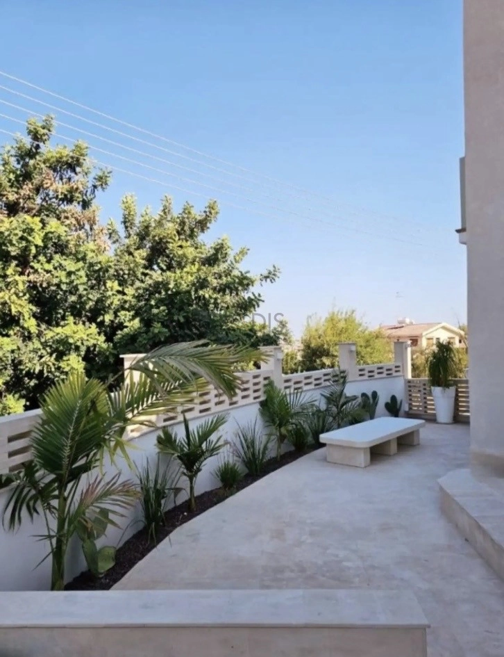 3 Bedroom House for Rent in Agios Tychonas, Limassol District