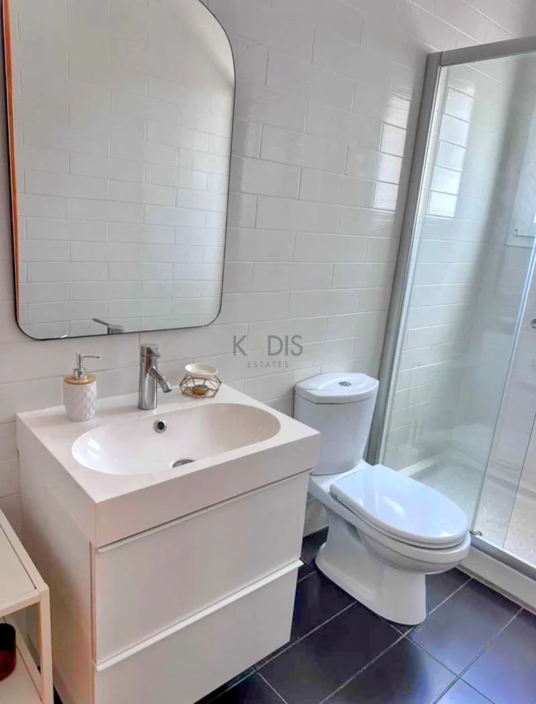 5 Bedroom House for Rent in Agios Tychonas, Limassol District