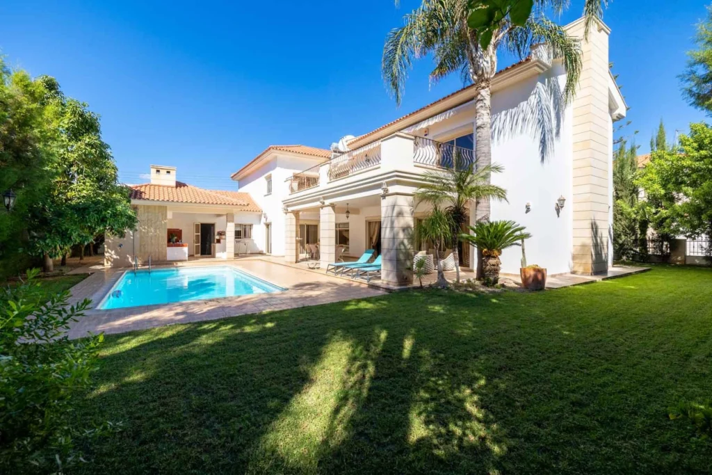 5 Bedroom House for Sale in Germasogeia, Limassol District