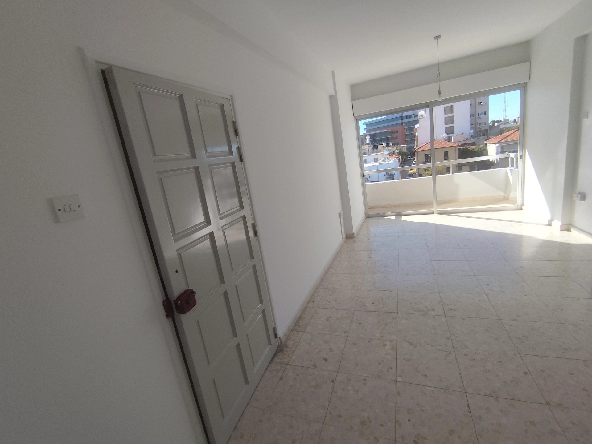 90m² Office for Rent in Limassol – Agia Zoni