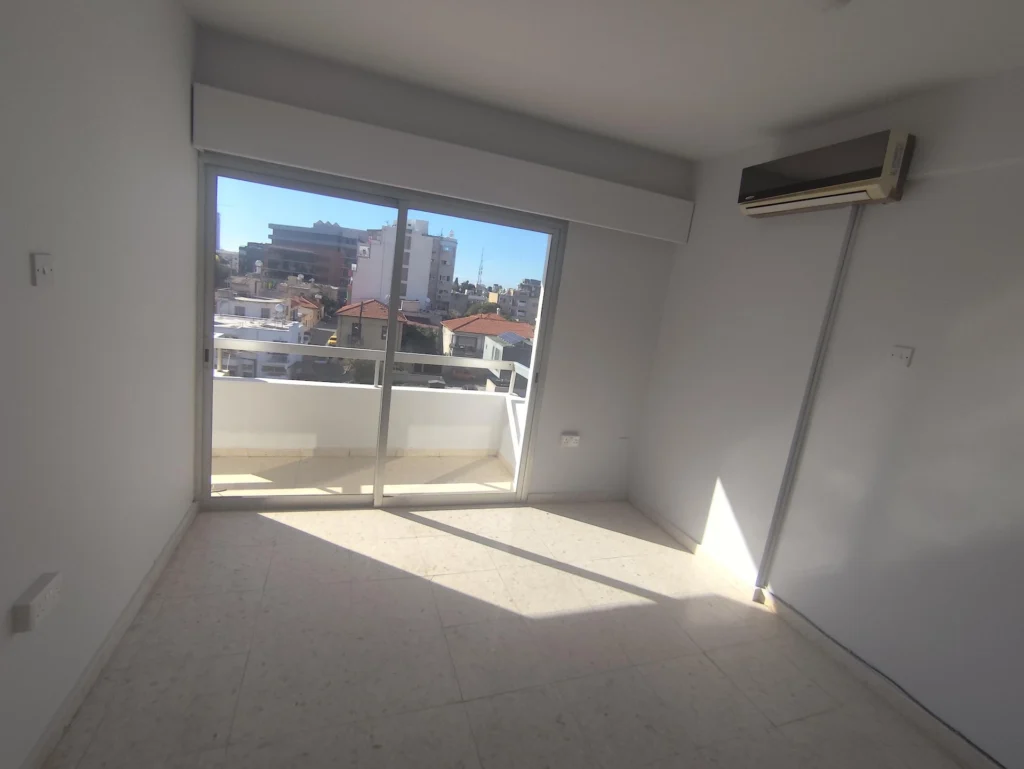 200m² Office for Rent in Limassol – Agia Zoni