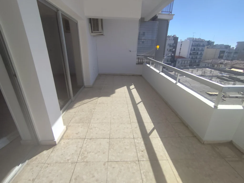 200m² Office for Rent in Limassol – Agia Zoni