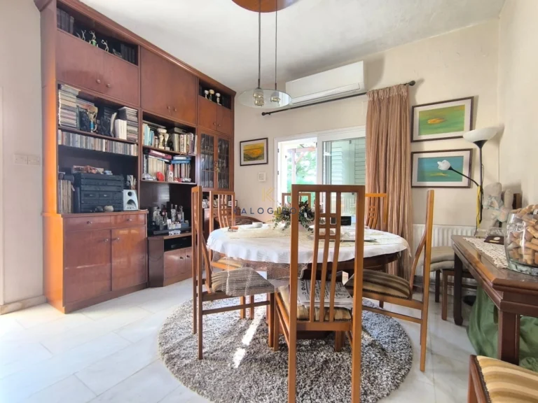 Cheap Houses and Villas for Sale Larnaca up to 500000 euro