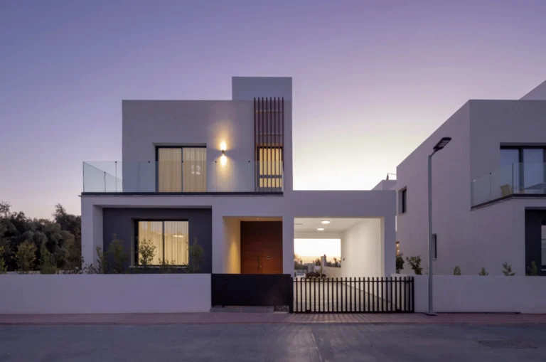 4 Bedroom House for Sale in Chlorakas, Paphos District