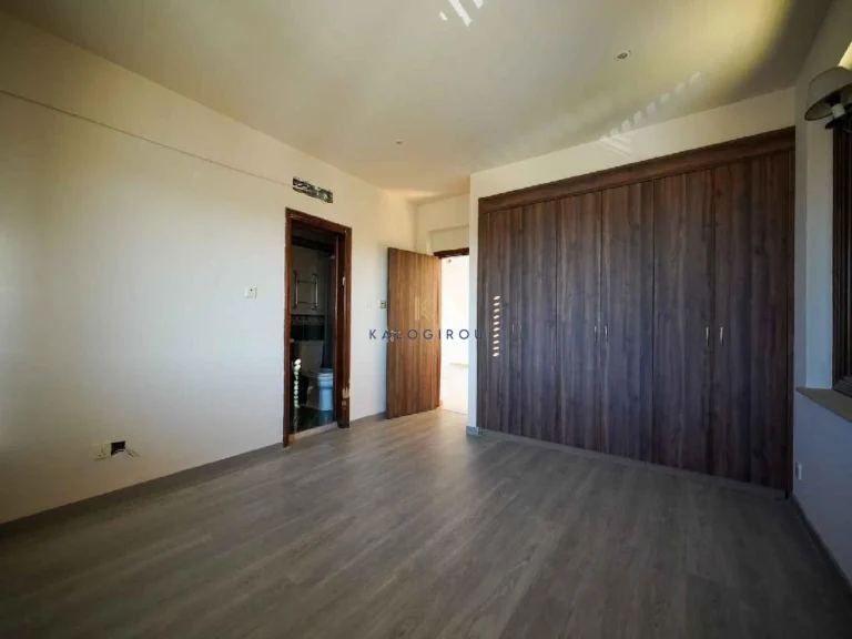 5 Bedroom House for Sale in Tseri, Nicosia District