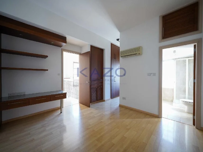 4 Bedroom House for Sale in Engomi, Nicosia District