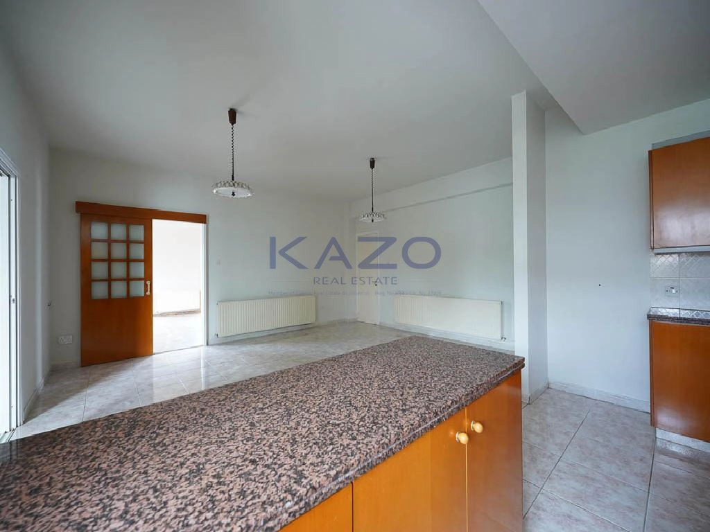 5 Bedroom House for Sale in Palaiometocho, Nicosia District