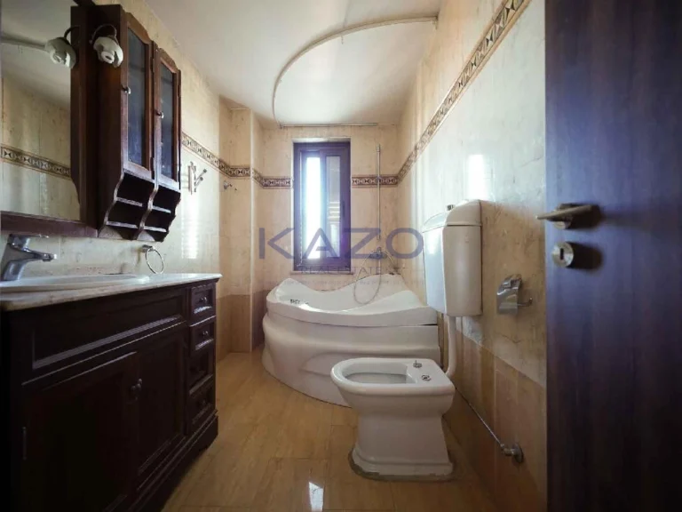 5 Bedroom House for Sale in Tseri, Nicosia District