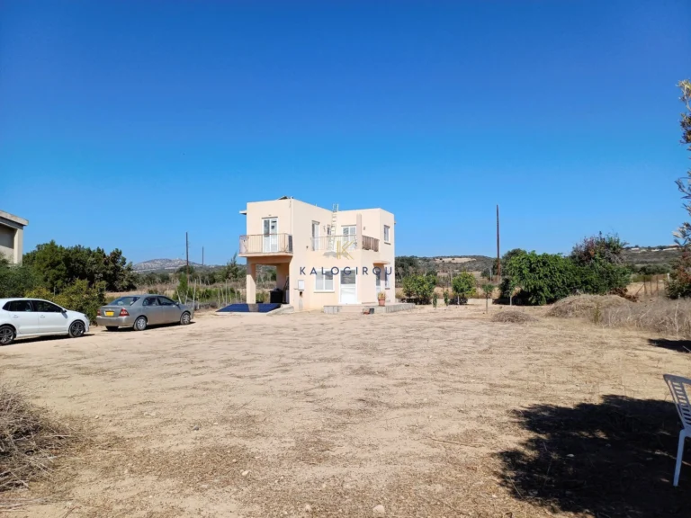 2 Bedroom House for Sale in Alaminos, Larnaca District