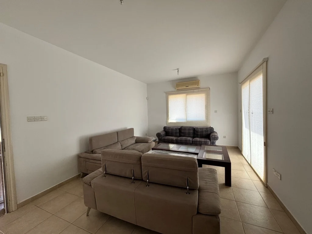 3 Bedroom House for Sale in Monagroulli, Limassol District