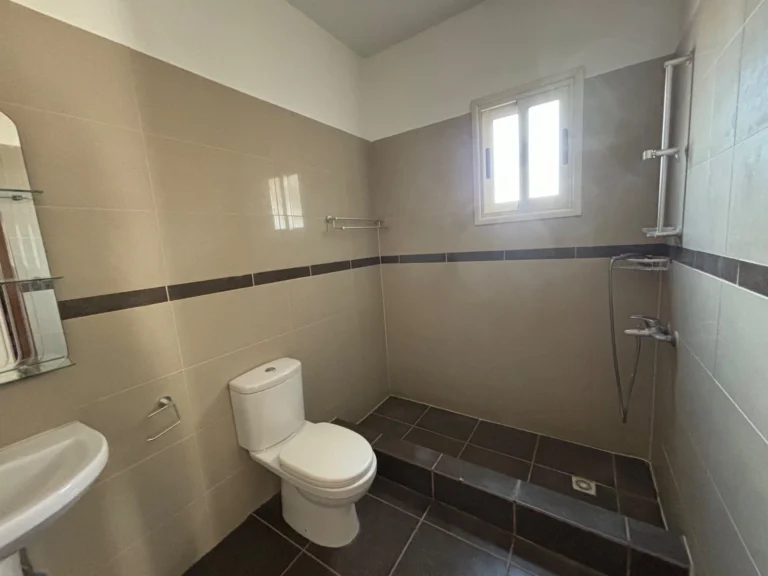 3 Bedroom House for Sale in Monagroulli, Limassol District