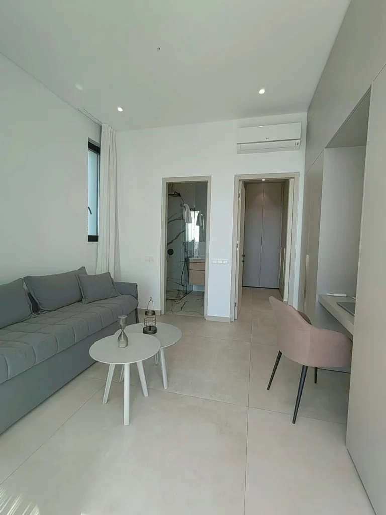 5 Bedroom House for Sale in Pegeia, Paphos District