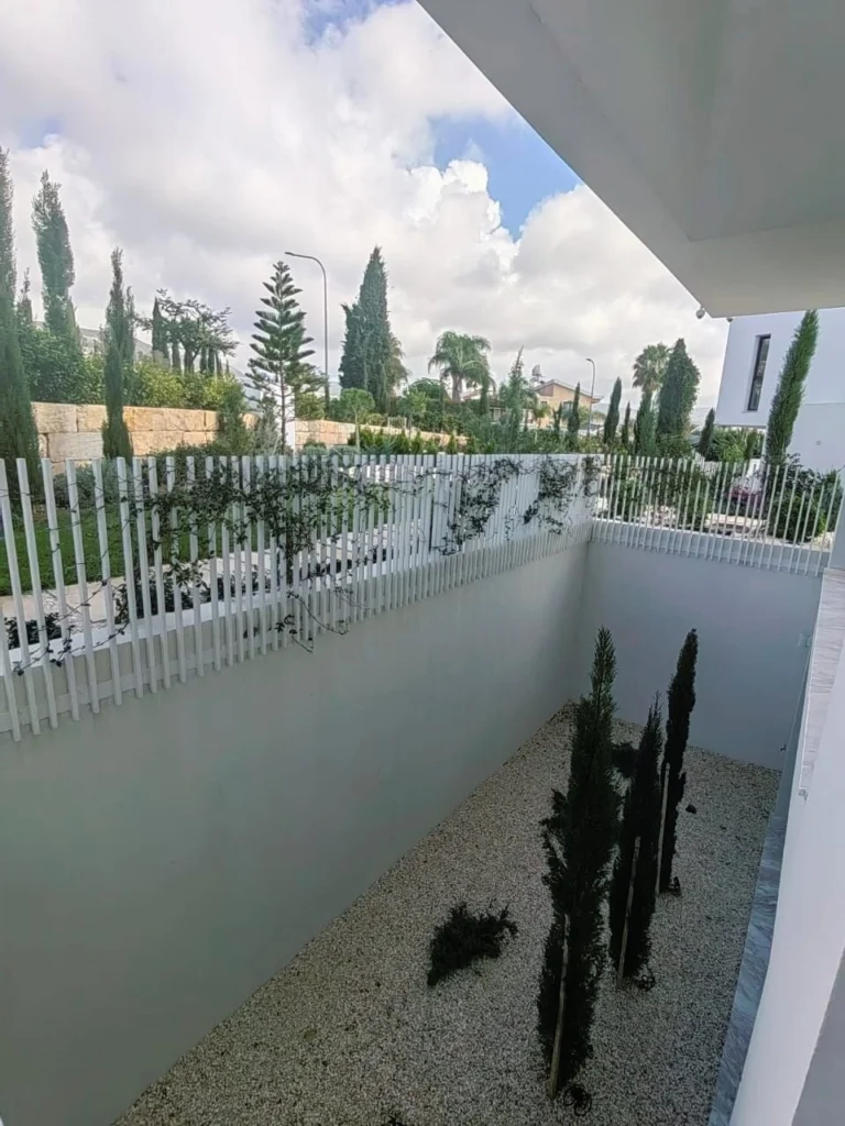 5 Bedroom House for Sale in Pegeia, Paphos District