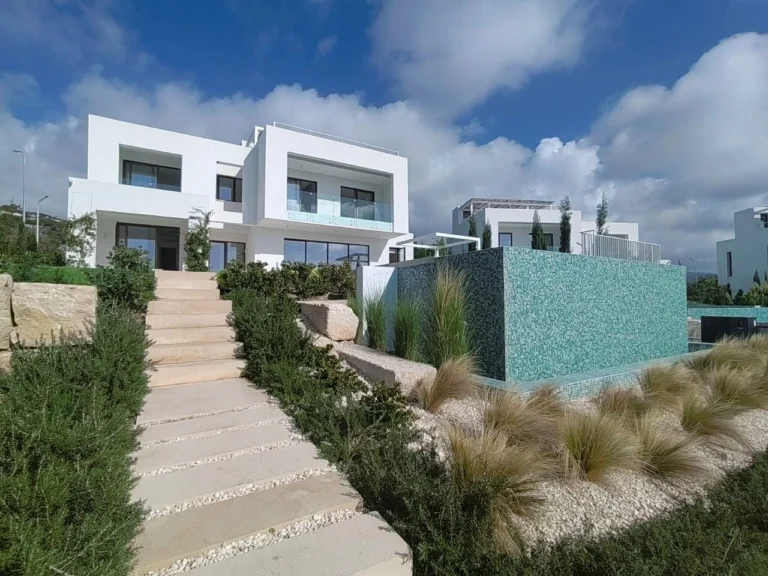 5 Bedroom House for Sale in Pegeia, Paphos District